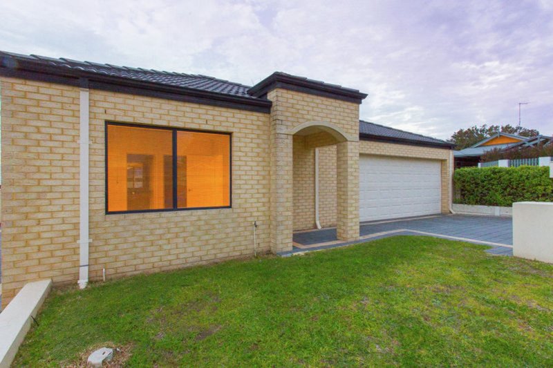 Photo - 7a Piedmont Court, Nollamara WA 6061 - Image 17