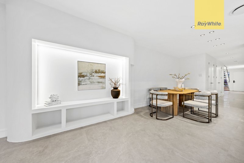 Photo - 7A Pindari Crescent, South Wentworthville NSW 2145 - Image 7