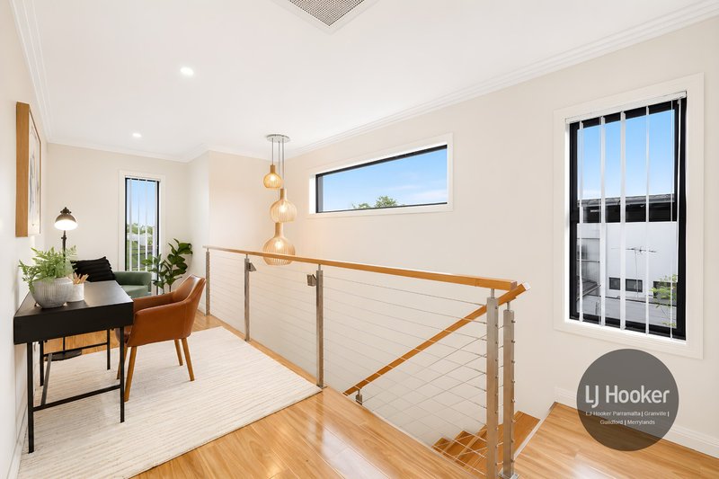 Photo - 7a Robyn Street, Woodpark NSW 2164 - Image 6