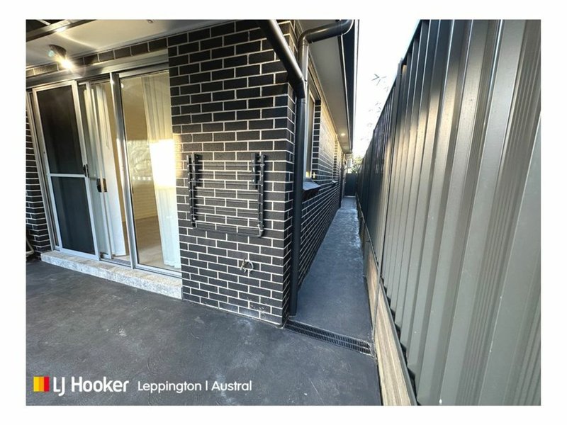 Photo - 7A Rowan Street, Oran Park NSW 2570 - Image 7