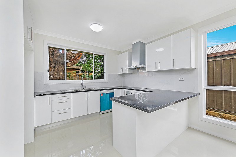 Photo - 7A Scott Street, Toongabbie NSW 2146 - Image 2