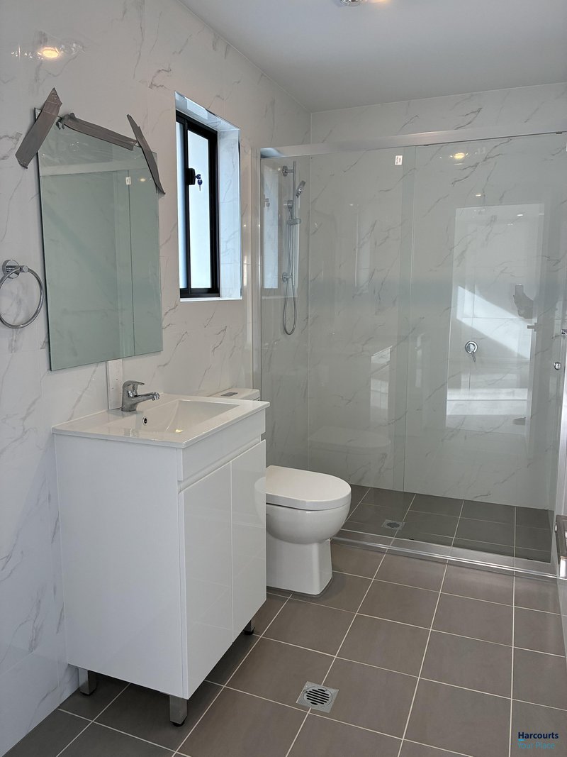Photo - 7A Summer Hill Place, St Clair NSW 2759 - Image 6