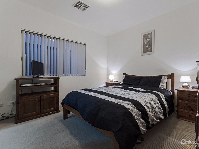 Photo - 7A Wilga Street, Seacombe Gardens SA 5047 - Image 6