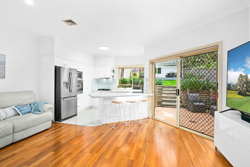 Photo - 7b Carrington Avenue, Mortdale NSW 2223 - Image 4