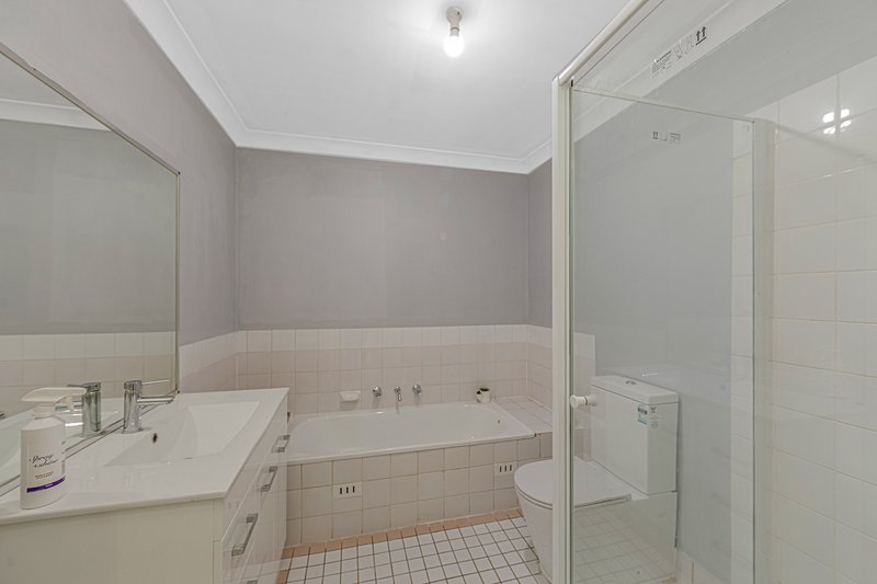 Photo - 7B Coraki Close, Ourimbah NSW 2258 - Image 8