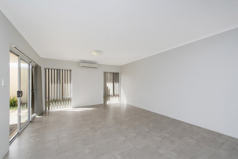 Photo - 7B Hartfield Road, Forrestfield WA 6058 - Image 4