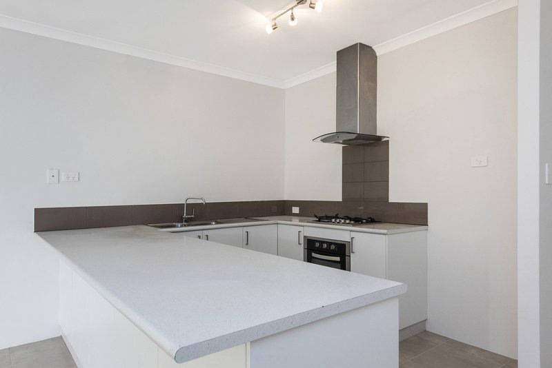 Photo - 7B Hartfield Road, Forrestfield WA 6058 - Image 6