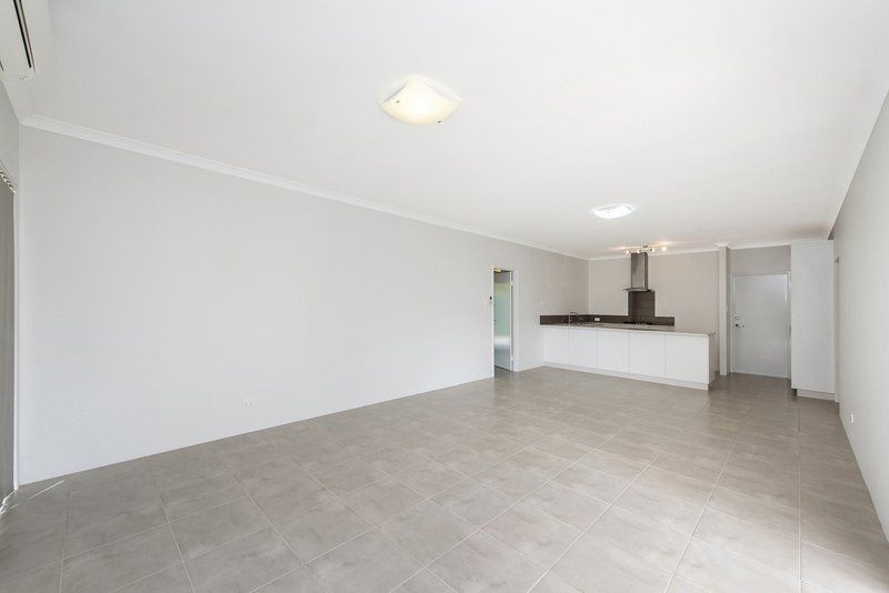 Photo - 7B Hartfield Road, Forrestfield WA 6058 - Image 10