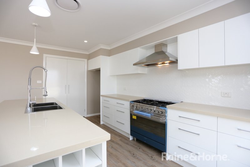 Photo - 7B Ignatius Place, Kelso NSW 2795 - Image 9