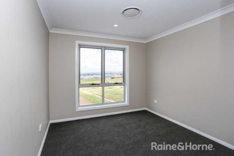 Photo - 7B Ignatius Place, Kelso NSW 2795 - Image 20