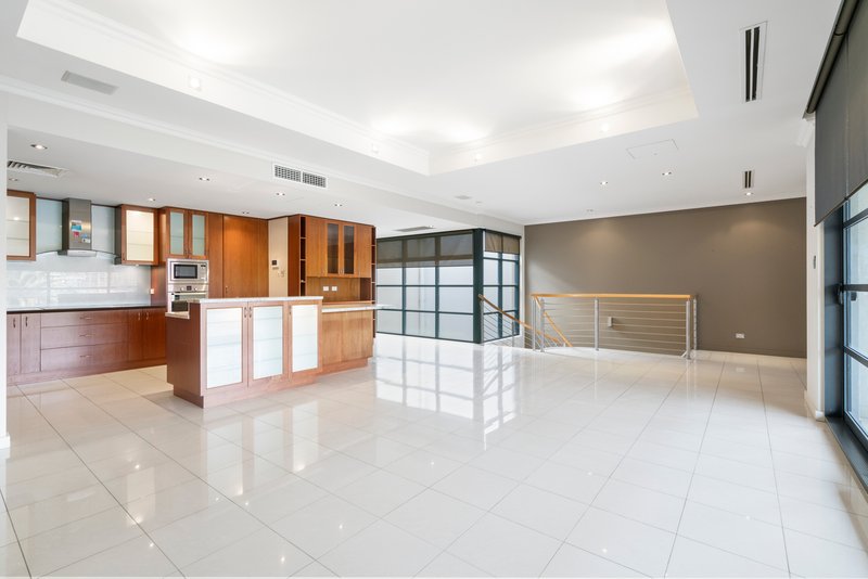 Photo - 7B Moreau Mews, Applecross WA 6153 - Image 3