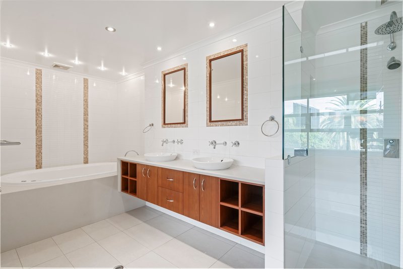 Photo - 7B Moreau Mews, Applecross WA 6153 - Image 13