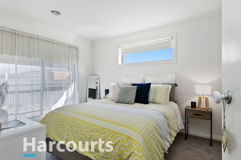 Photo - 7b Rachel Court, Sebastopol VIC 3356 - Image 7