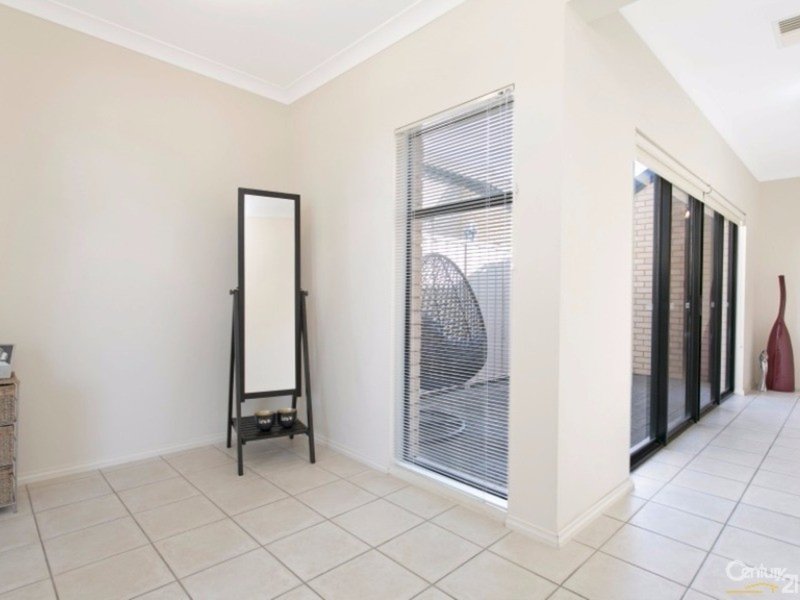 Photo - 7B Sunshine Avenue, Warradale SA 5046 - Image 12