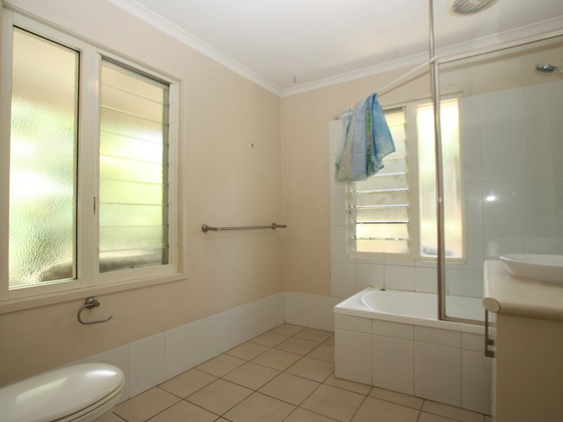 Photo - 7B Warrambool Road, Ocean Shores NSW 2483 - Image 8