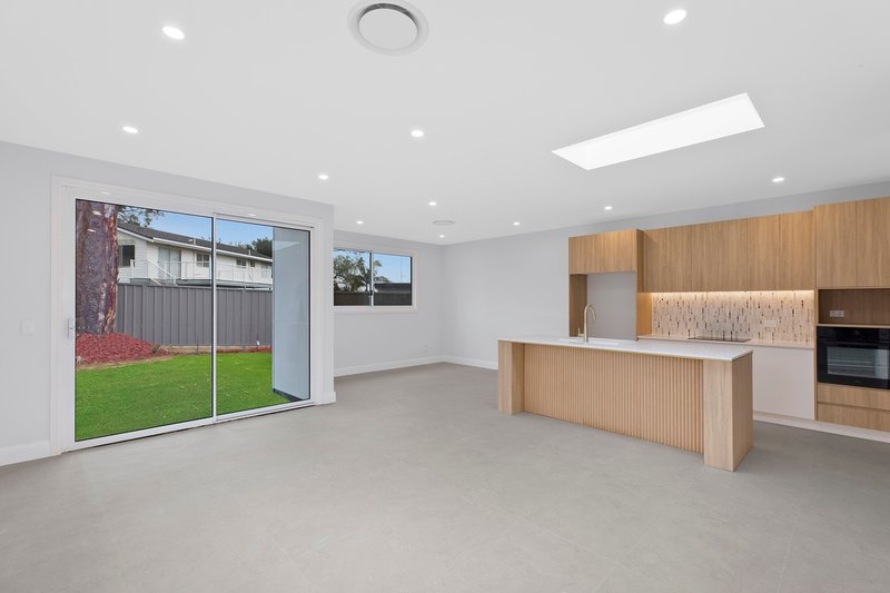 Photo - 7b Yeramba Road, Summerland Point NSW 2259 - Image 3