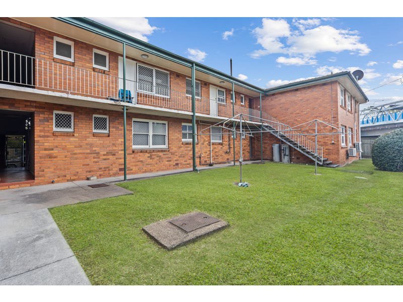 Photo - 7b/2 Carl Street, Woolloongabba QLD 4102 - Image 11