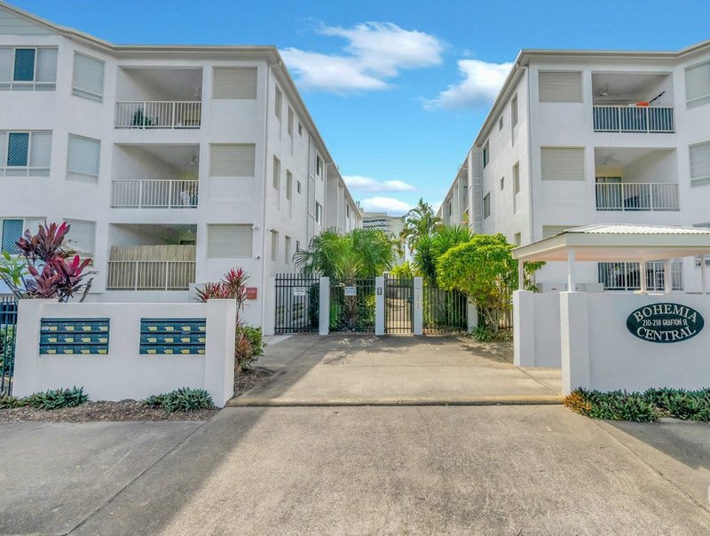 Photo - 7B/210 Grafton Street, Cairns North QLD 4870 - Image 2