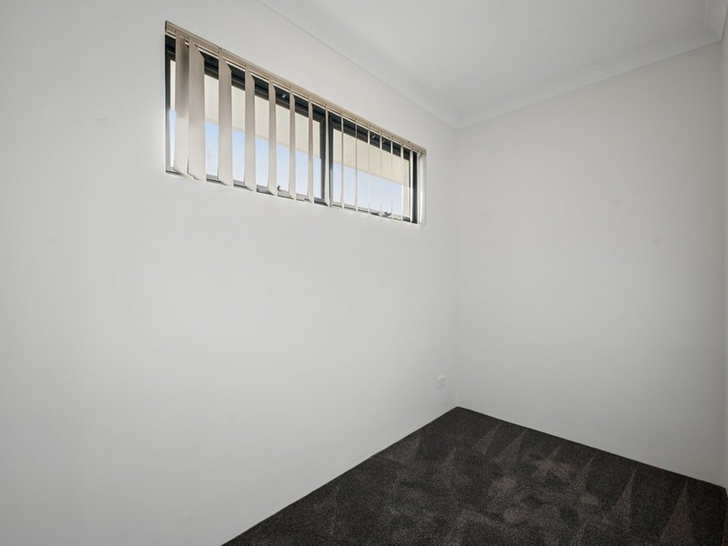 Photo - 7C Madras Way, Southern River WA 6110 - Image 16