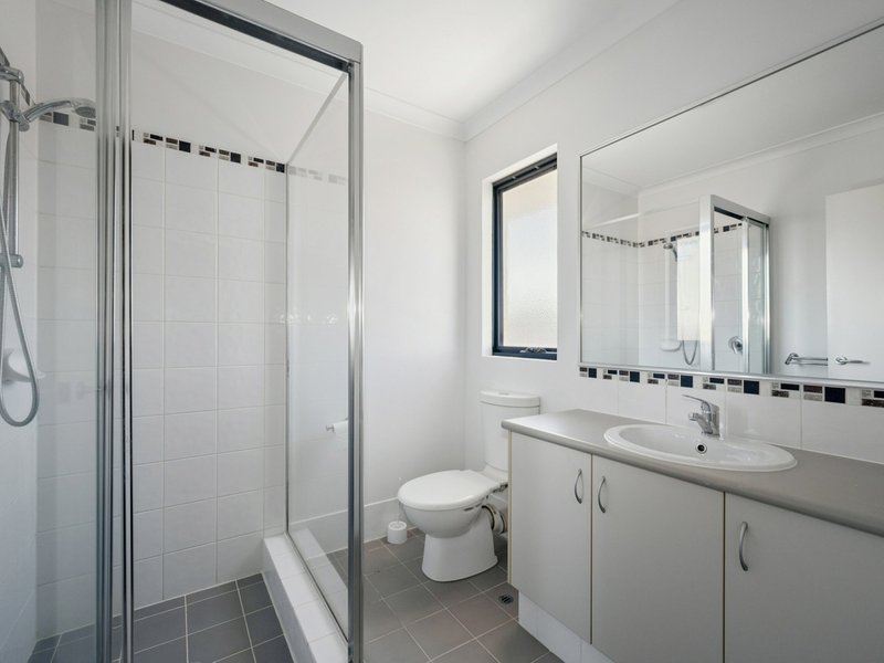 Photo - 7C Madras Way, Southern River WA 6110 - Image 21