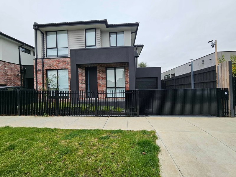 Photo - 7D Gardeners Road, Bentleigh East VIC 3165 - Image 1