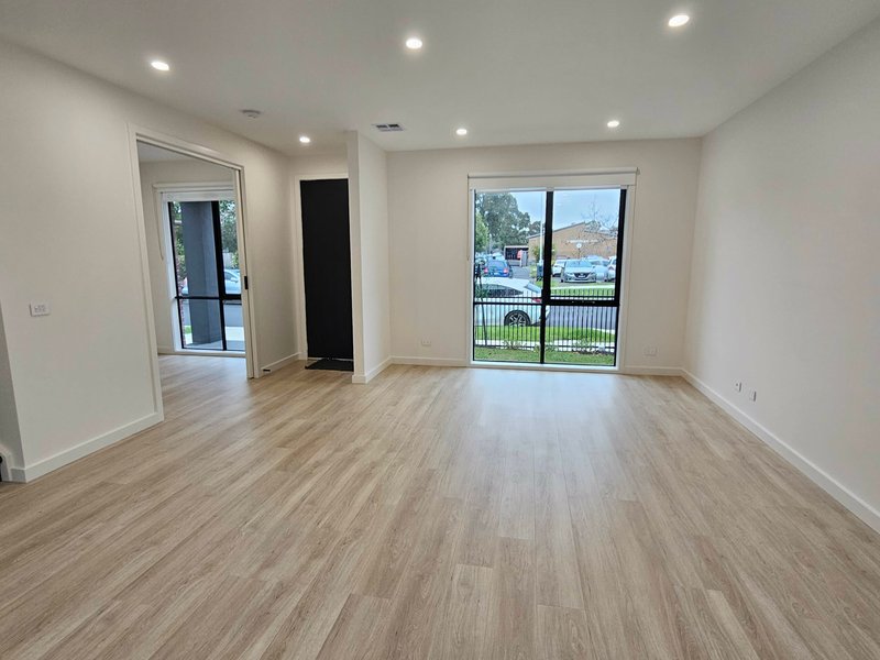Photo - 7D Gardeners Road, Bentleigh East VIC 3165 - Image 7
