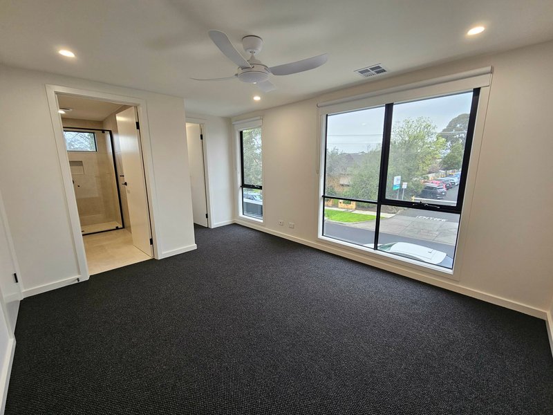 Photo - 7D Gardeners Road, Bentleigh East VIC 3165 - Image 10