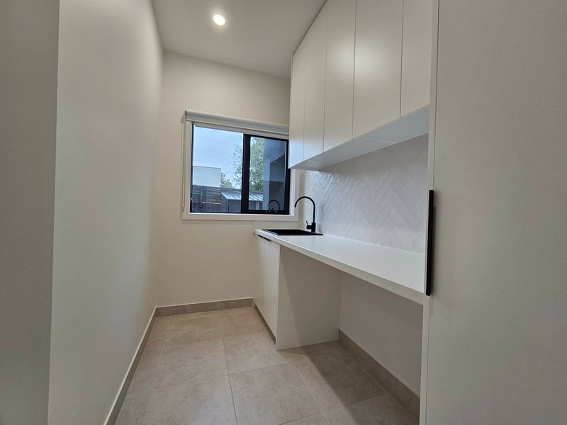 Photo - 7D Gardeners Road, Bentleigh East VIC 3165 - Image 14