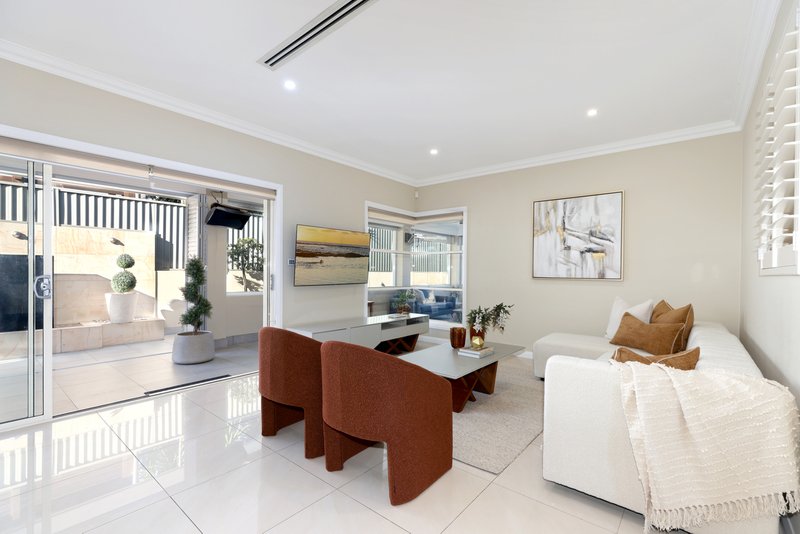 Photo - 8-10 Crestwood Avenue, Glenmore Park NSW 2745 - Image 12