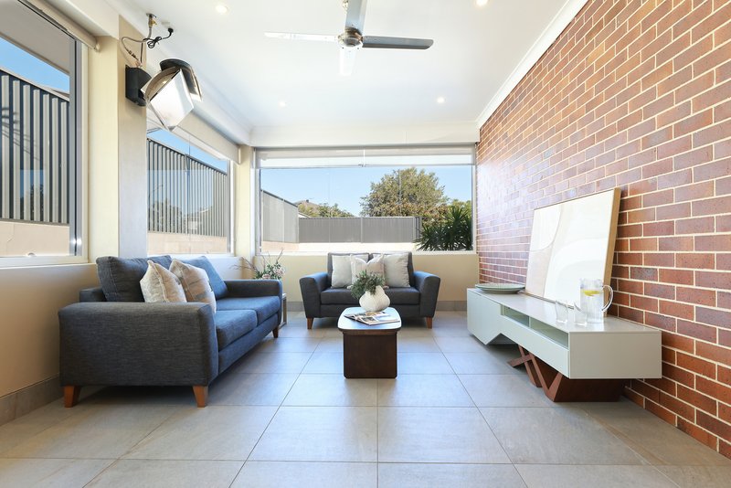 Photo - 8-10 Crestwood Avenue, Glenmore Park NSW 2745 - Image 23