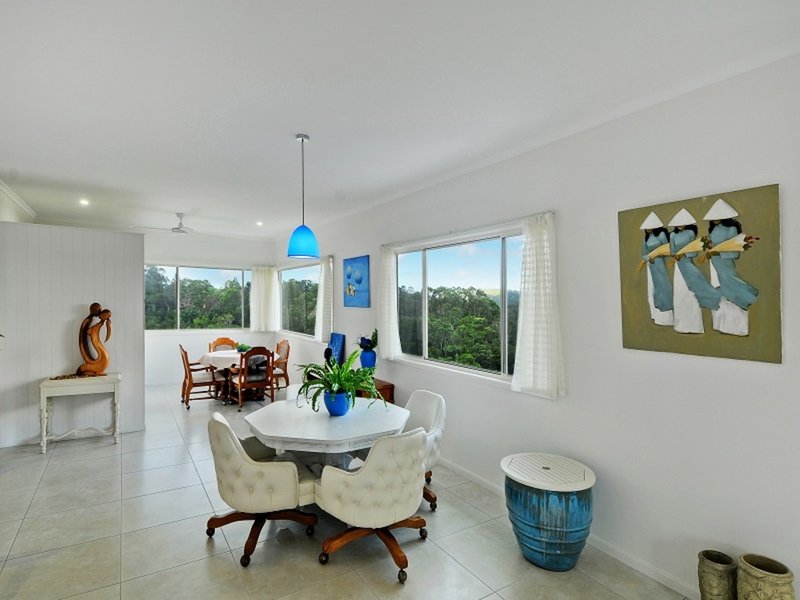 Photo - 8-10 Heslop Place, Burnside QLD 4560 - Image 4