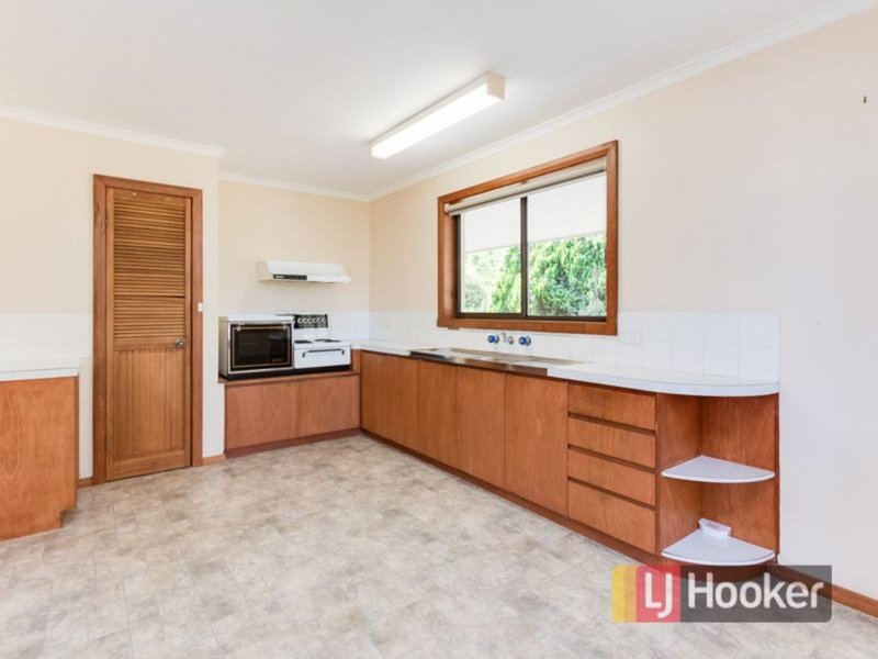 Photo - 8-10 Ridgway Road, Clyde VIC 3978 - Image 10