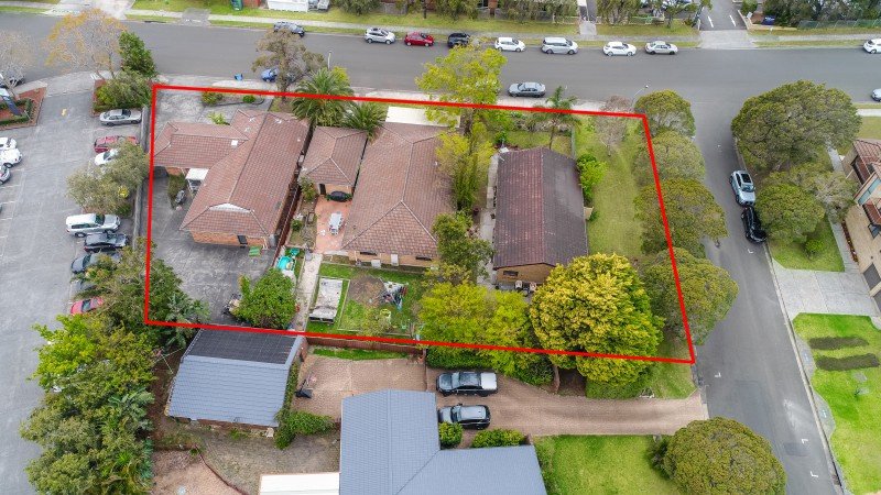 Photo - 8-10 Suttor Place, Figtree NSW 2525 - Image 4