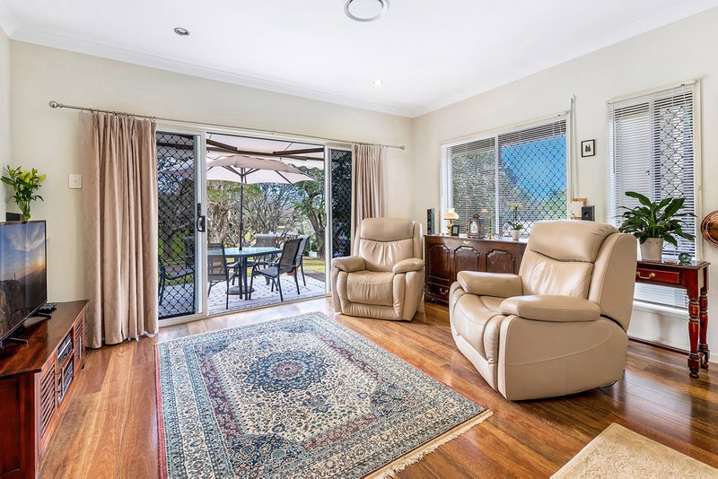 Photo - 8-10 Tweed Heads Avenue, Tamborine Mountain QLD 4272 - Image 6