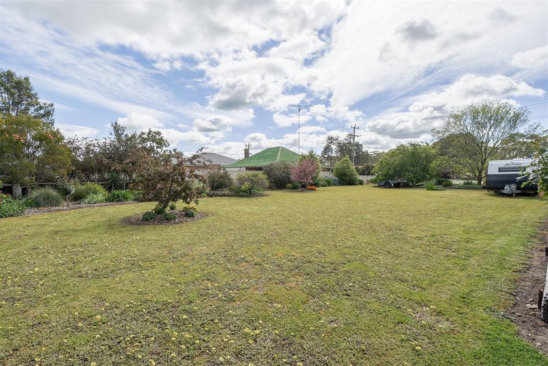 Photo - 8-10 Wannon Avenue, Edenhope VIC 3318 - Image 19