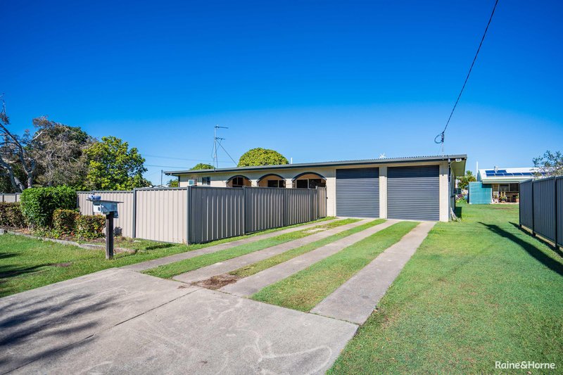 Photo - 8-12 Burrum Street, Urangan QLD 4655 - Image 3