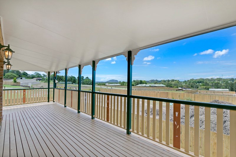 Photo - 8-12 Camelot Court, Bli Bli QLD 4560 - Image 6