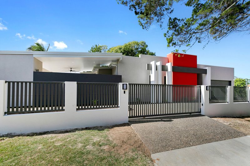 Photo - 8 - 12 Stephenson Street, Scarness QLD 4655 - Image 8