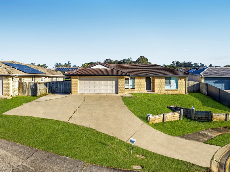 Photo - 8 & 8A Barker Close, Goodna QLD 4300 - Image 4