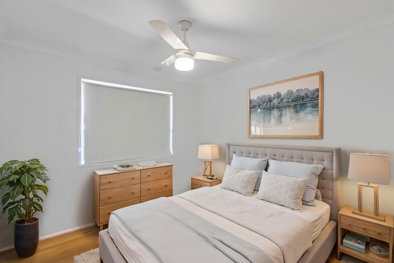Photo - 8 & 8A Barker Close, Goodna QLD 4300 - Image 9