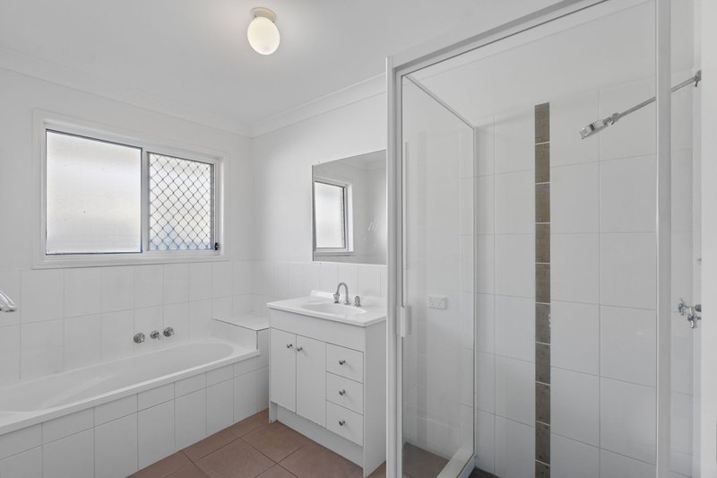Photo - 8 & 8A Barker Close, Goodna QLD 4300 - Image 13
