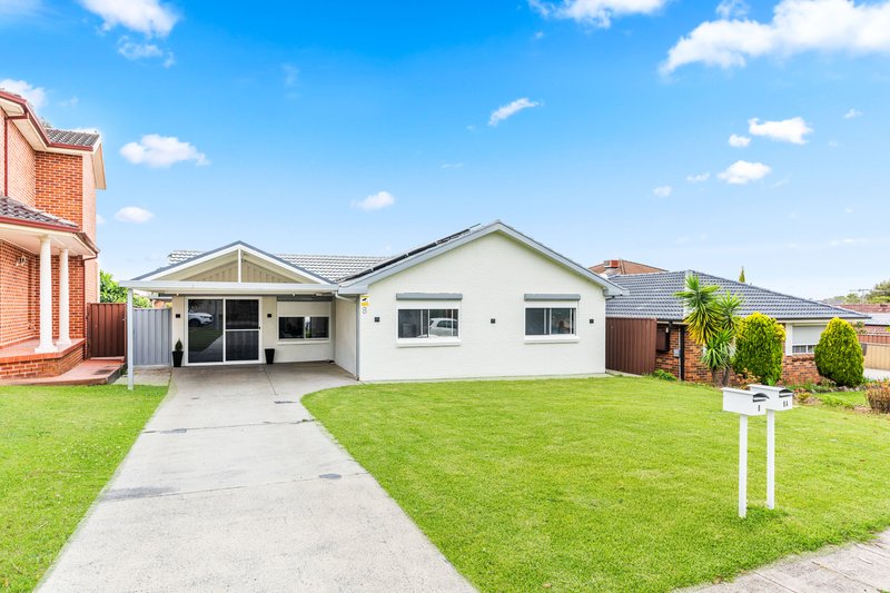 Photo - 8 & 8A Kilcarn Place, Wakeley NSW 2176 - Image 2