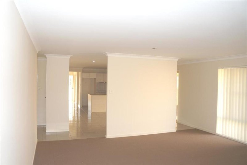 Photo - 8 Abbey Place, Calliope QLD 4680 - Image 2