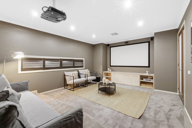 Photo - 8 Abercrombie Grove, Epping VIC 3076 - Image 7