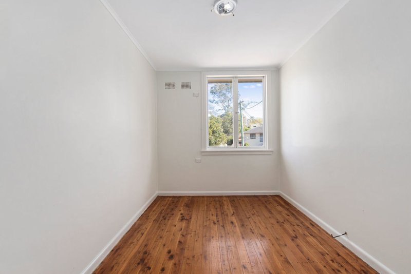 Photo - 8 Aberdeen Road, Busby NSW 2168 - Image 6