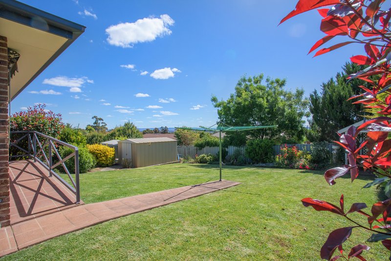 Photo - 8 Acacia Circle, Cowra NSW 2794 - Image 10