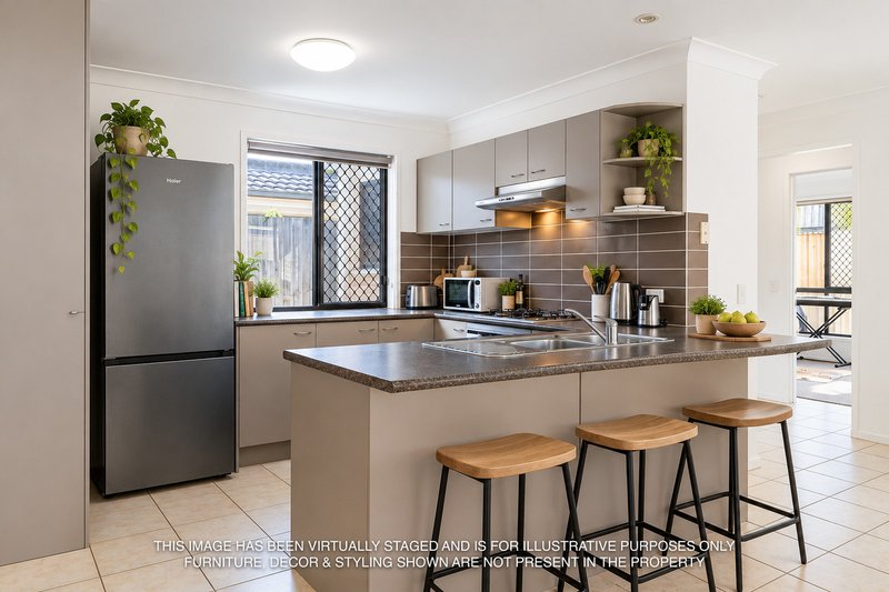 Photo - 8 Acacia Crescent, Kallangur QLD 4503 - Image 2