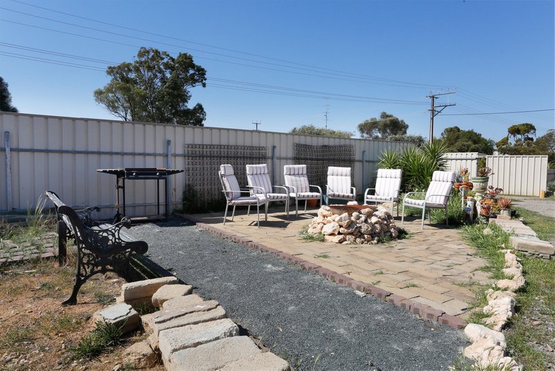 Photo - 8 Acland Street, Blanchetown SA 5357 - Image 15