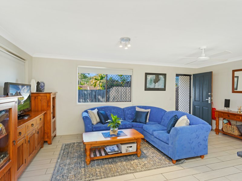 Photo - 8 Acoma Tce , Mudgeeraba QLD 4213 - Image 11