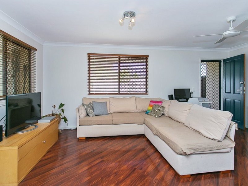 Photo - 8 Acoma Terrace, Mudgeeraba QLD 4213 - Image 3